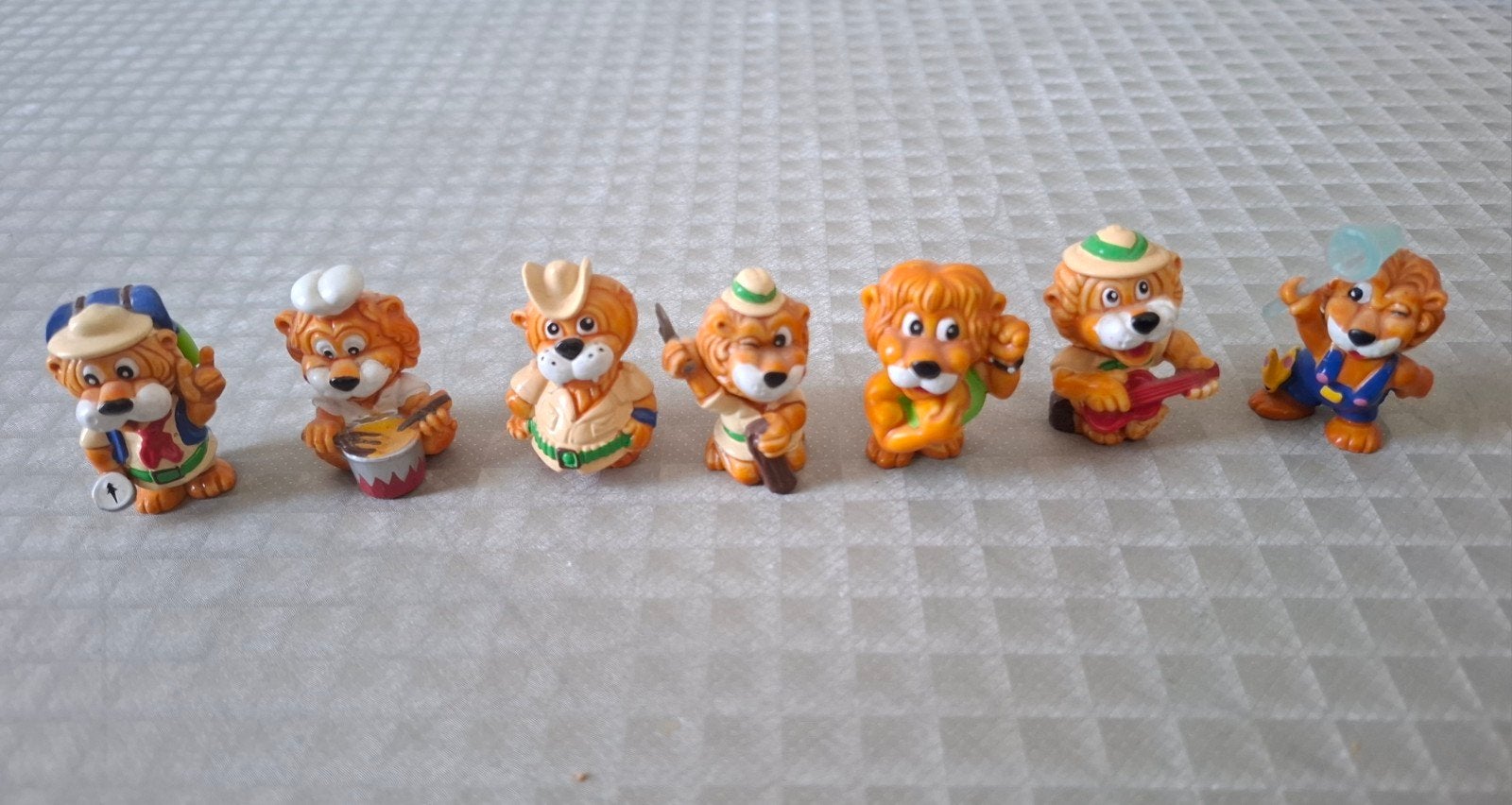 Vintage mini figuurtjes van de Kinder Surprise jaren 90, Enlèvement ou Envoi