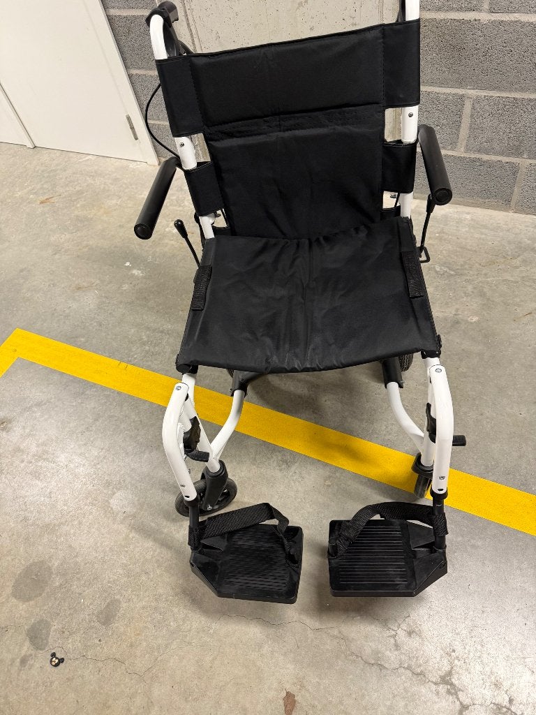 Chaise roulante de transfert, Diversen, Rolstoelen, Ophalen, Inklapbaar, Zo goed als nieuw, Duwrolstoel