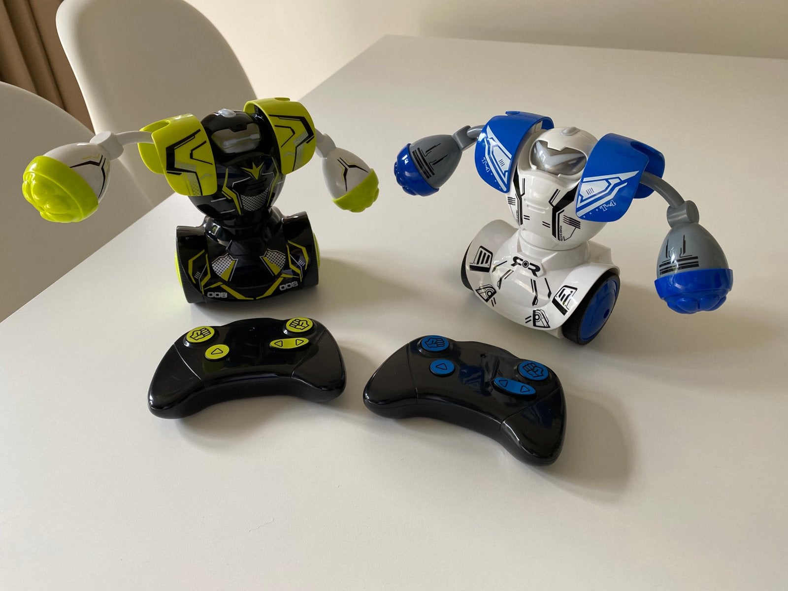 Gevechtsrobots Duo set - YCOO bestuurbare speelgoedrobots, Ophalen, Zo goed als nieuw