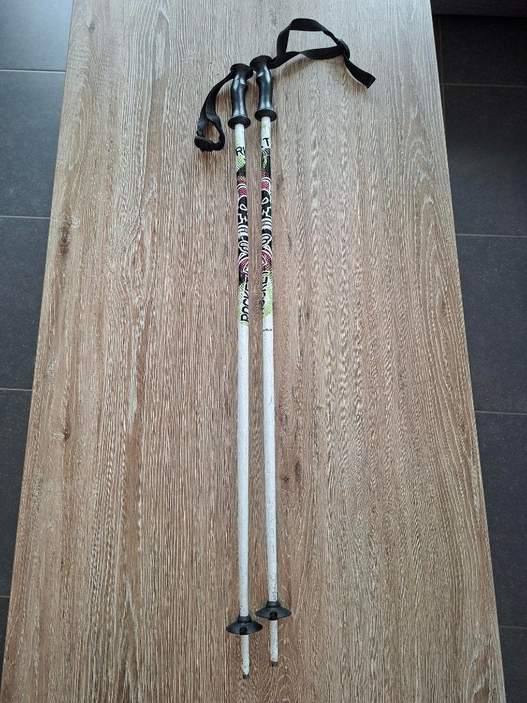 Bâtons de ski Firefly Rocket à vendre (95 cm), Sports & Fitness, Ski & Ski de fond, Autres marques, Enlèvement ou Envoi, Comme neuf
