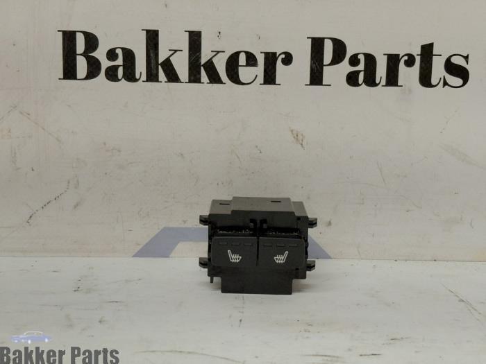 Stoelverwarmings Schakelaar van een Volvo V60, Gebruikt, -, -, Volvo