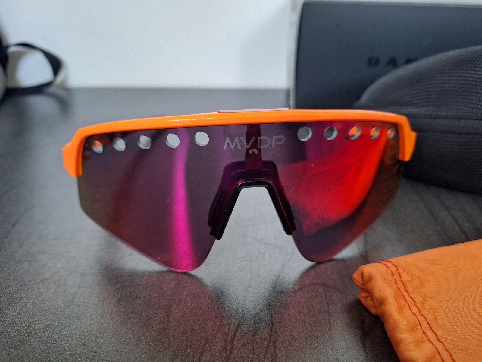 MvdP limited edition Oakley Mathieu van der Poel

Compleet m, Ophalen, Bril, Oakley
