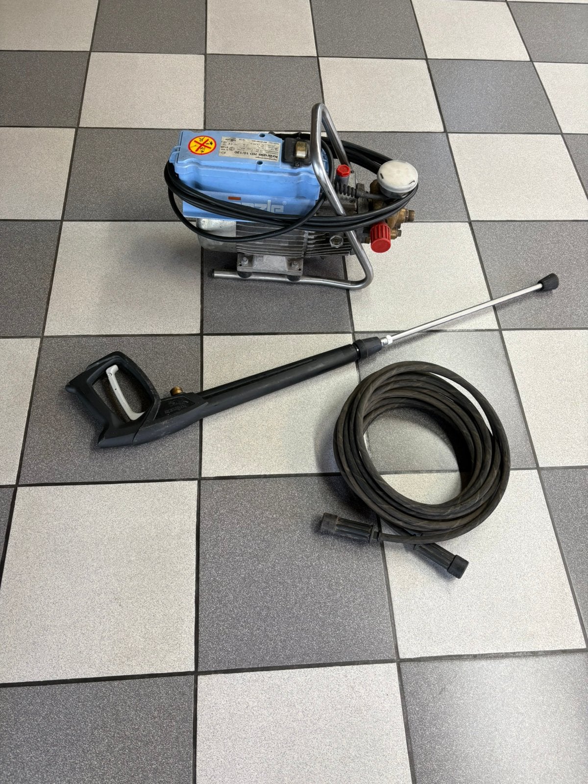Degelijke en handige hogedrukreiniger Kränzle, Jardin & Terrasse, Enlèvement, Utilisé, Électrique, Avec pression d'eau réglable