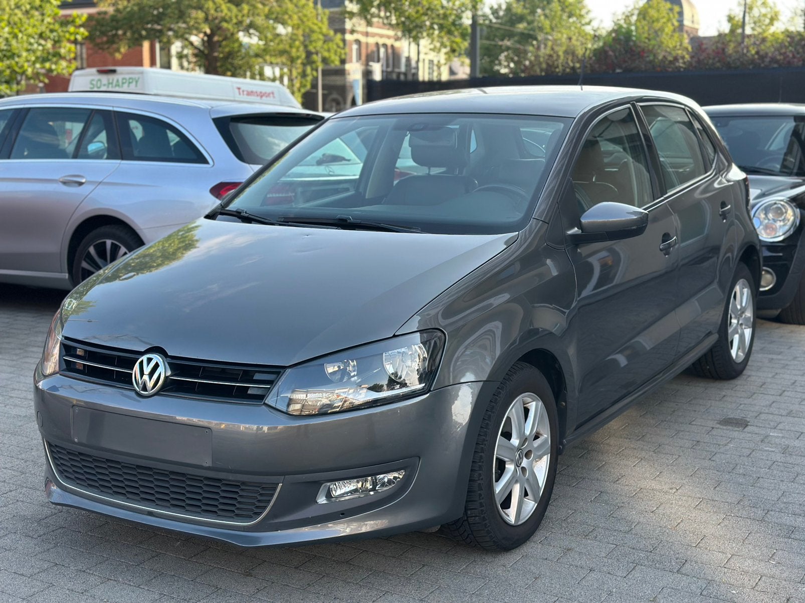 Volkswagen Polo 1.2 benzine 2013 Alcantara Zetelcw Airco Pdc, Auto's, Voorwielaandrijving, Bedrijf, Handgeschakeld, 3 cilinders