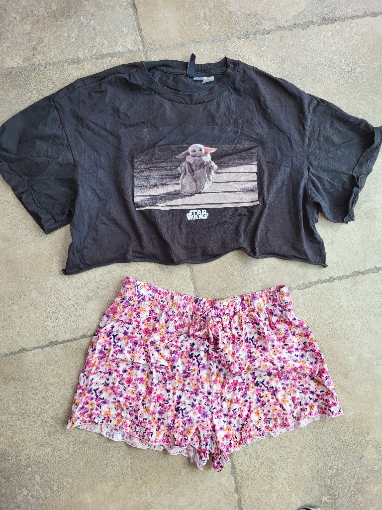 Mooie Star Wars croptop mt 176, Enfants & Bébés, Vêtements enfant | Taille 176, Enlèvement ou Envoi, Pull ou Veste, Zara, Utilisé