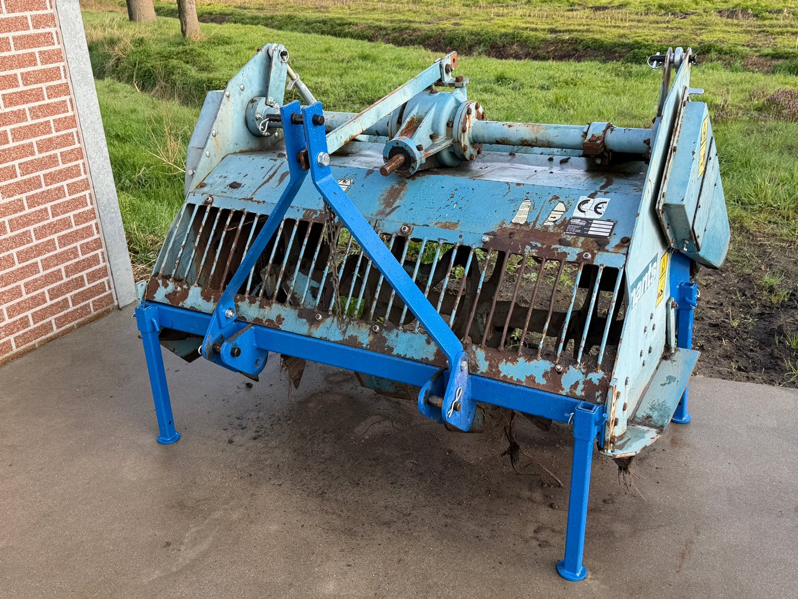 Spitmachine, Ophalen