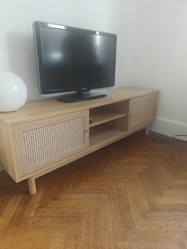 JYSK Tv-meubel met 2 schuifdeuren in warm eik, Ophalen, 150 tot 200 cm, Eikenhout, Zo goed als nieuw