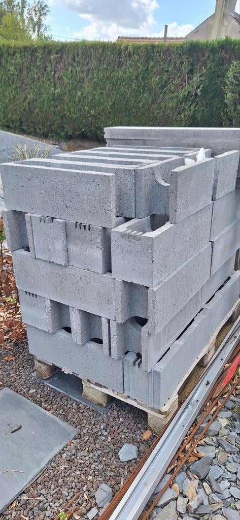 33 bloc stepoc et 2 coupé, Bricolage & Construction, Briques, Enlèvement