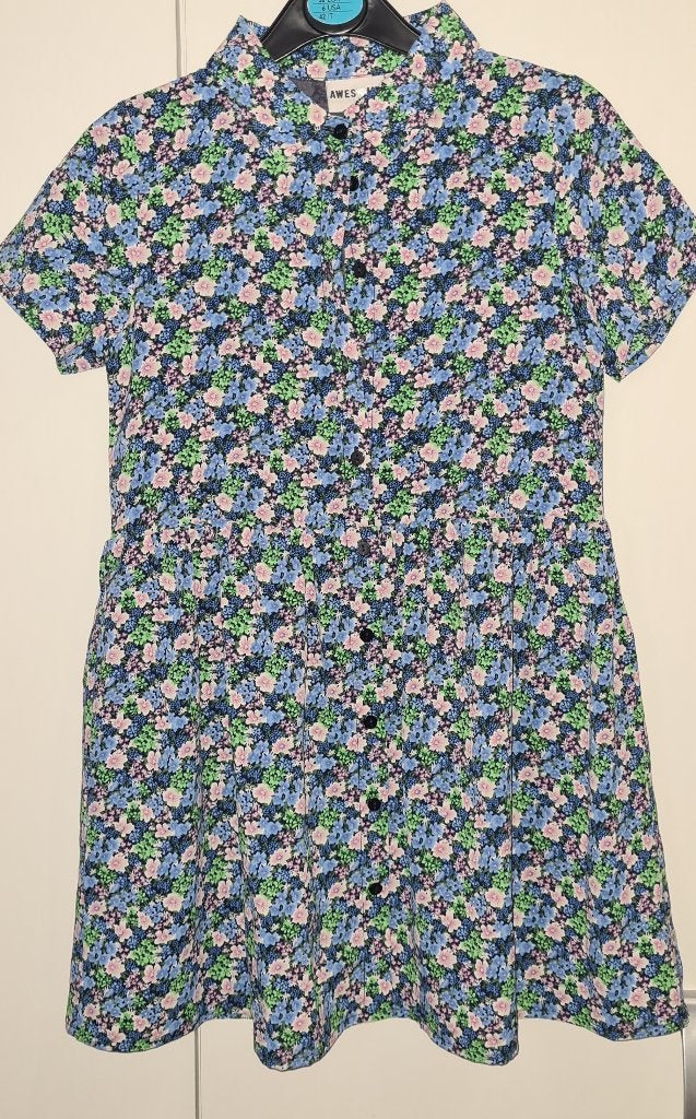 jurk awesome 134, Kinderen en Baby's, Kinderkleding | Maat 134, Gebruikt, Meisje, Awesome by Someone, Ophalen of Verzenden