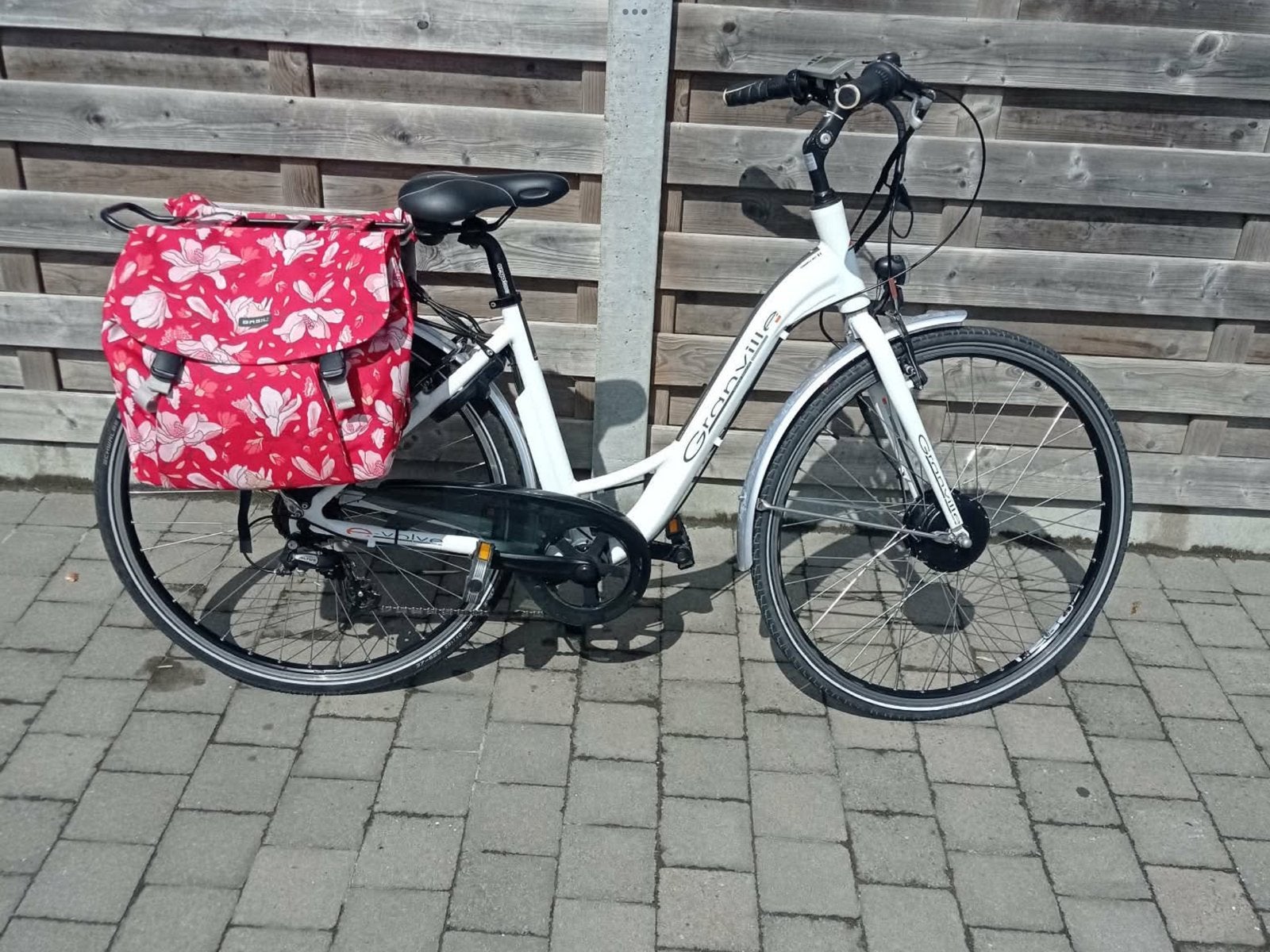 Granville elektrische fiets, Fietsen en Brommers, Elektrische fietsen, Ophalen, Zo goed als nieuw