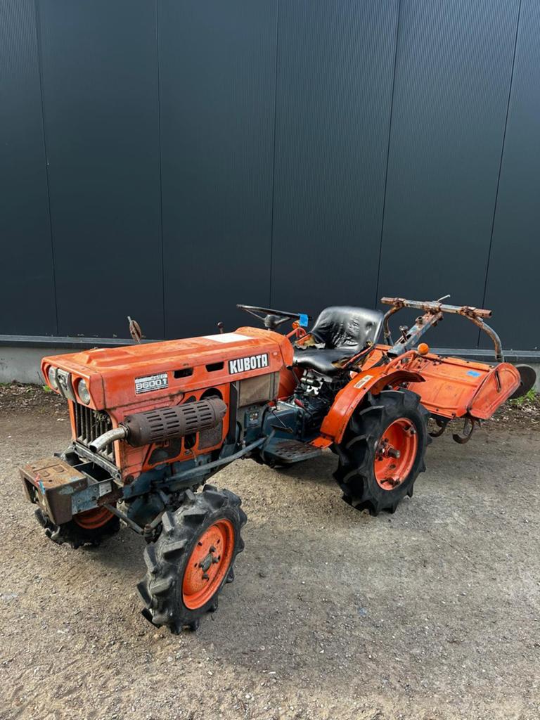 Kubota b6001 met frees, Zakelijke goederen, Landbouw | Tractoren, Ophalen