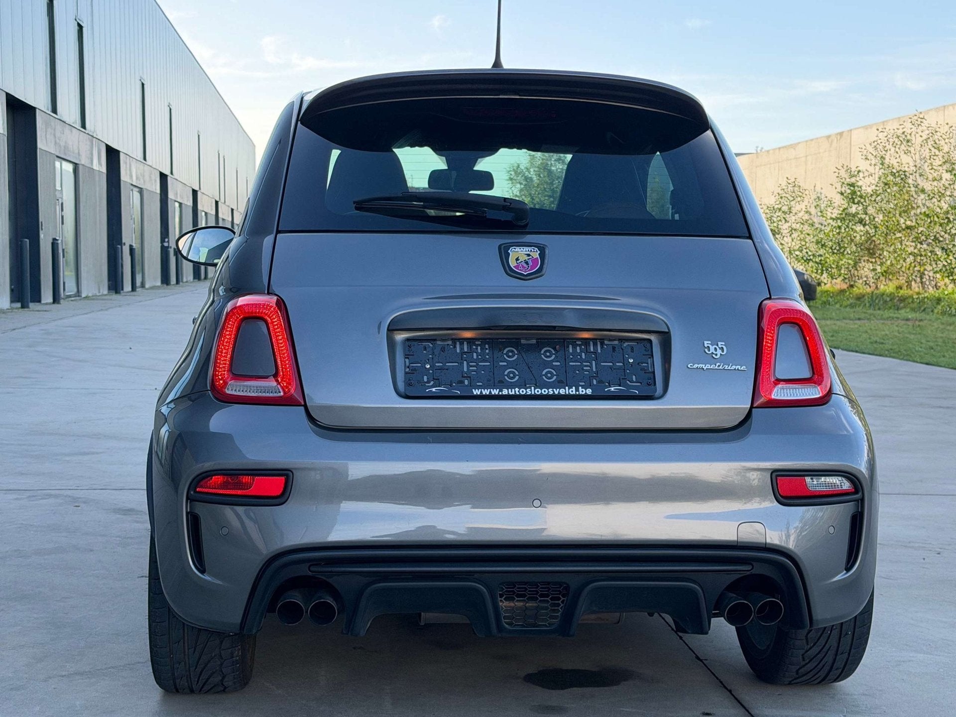 Abarth 595 Competizione 1.4i Euro 6b / 179 PK / NAVI/ BREMBO, Auto's, Euro 6, 4 cilinders, 1368 cc, 132 kW