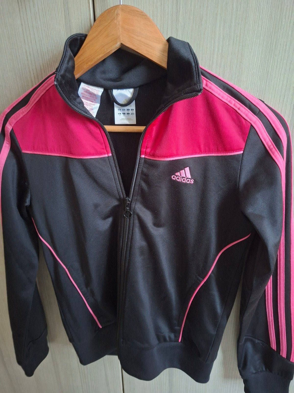 adidas vest, Kinderen en Baby's, Kinderkleding | Maat 146, Adidas, Gebruikt, Meisje, Trui of Vest