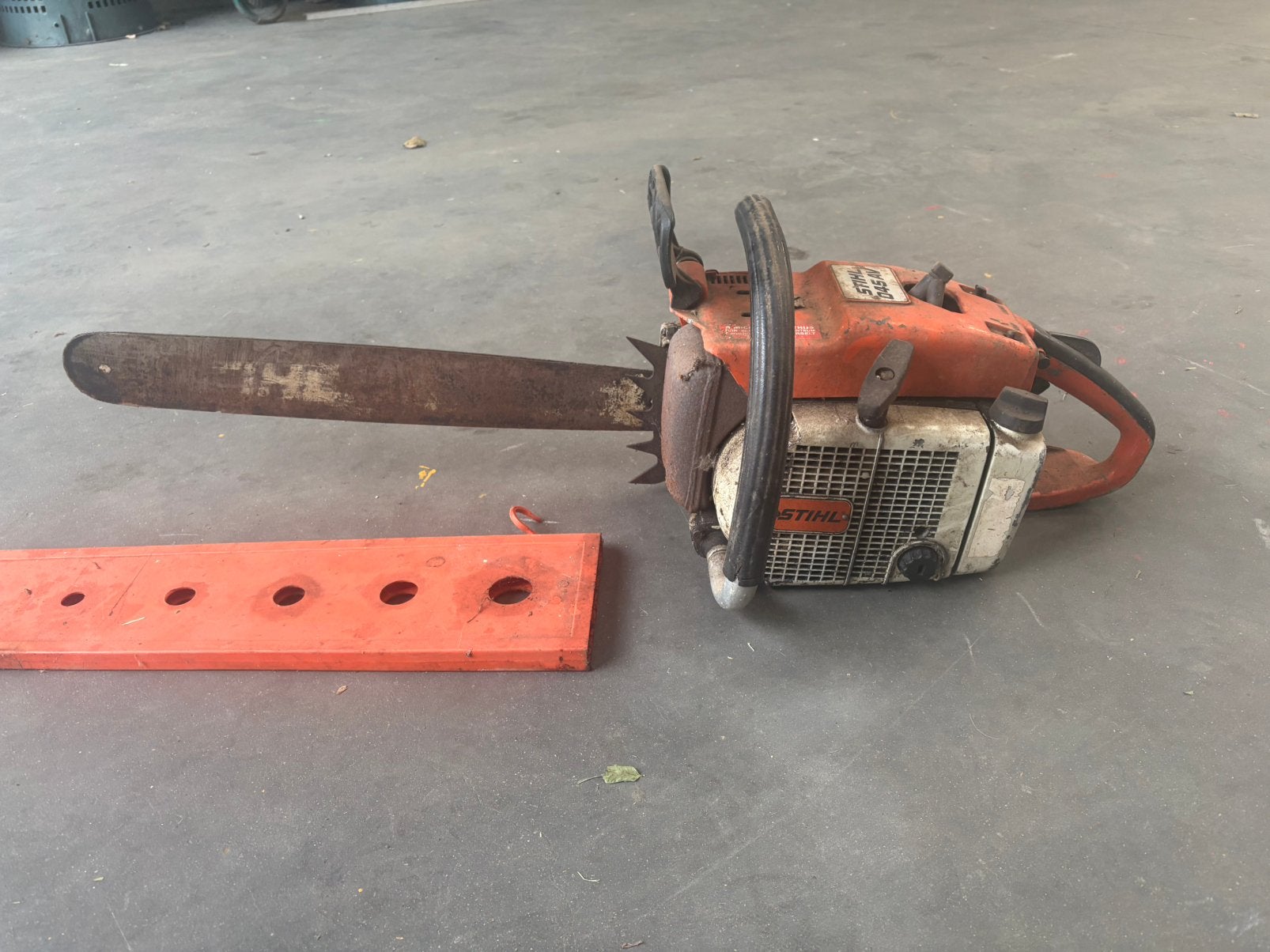 Kettingzaag stihl, Tuin en Terras, Ophalen, Zo goed als nieuw