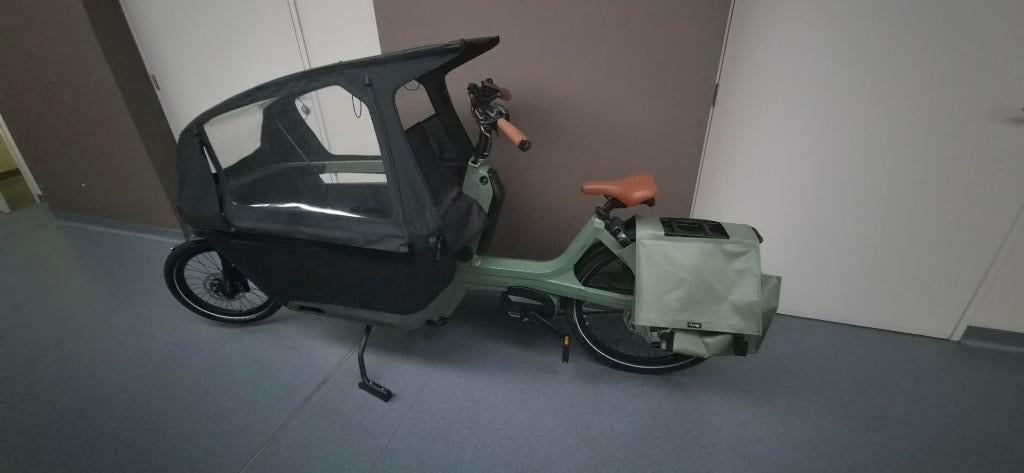 elektrische bakfiets te koop  - slechts 66km mee gereden, Fietsen en Brommers, Fietsen | Bakfietsen, Elektrisch, Zo goed als nieuw