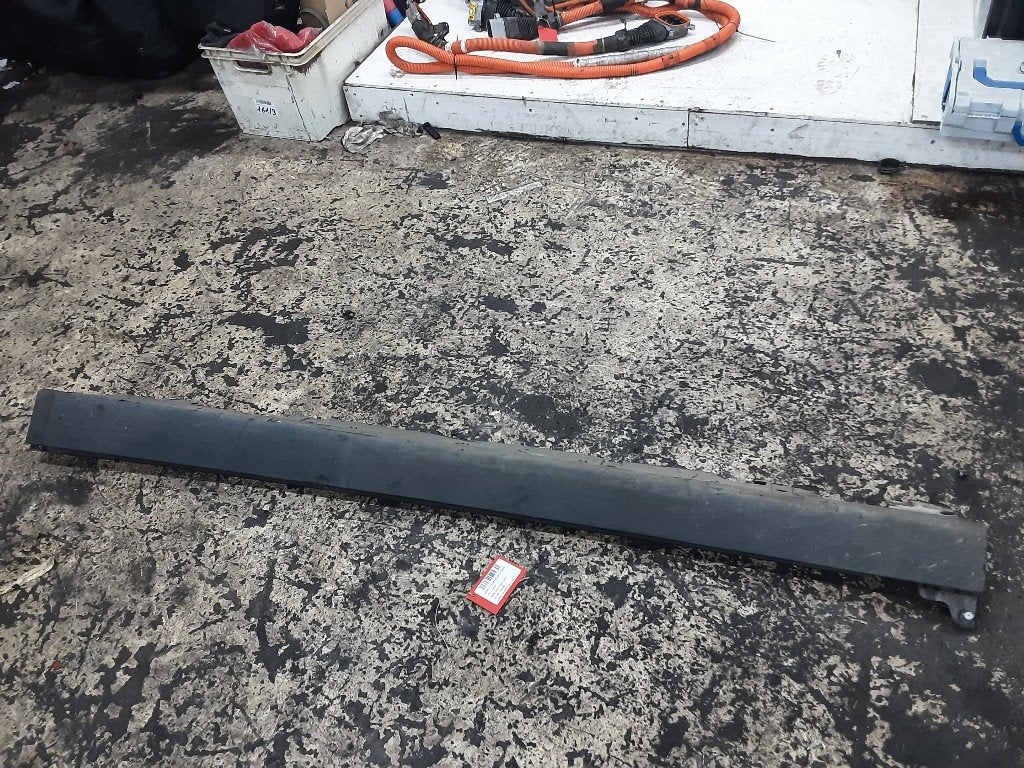 GARNITURE SEUIL DE PORTE BMW X2 (F39) (1108980252), Mevr. I. Hauben, Utilisé, BMW, Rue de l'Espoir 34 34
4030  GRIVEGNÉE, BE
