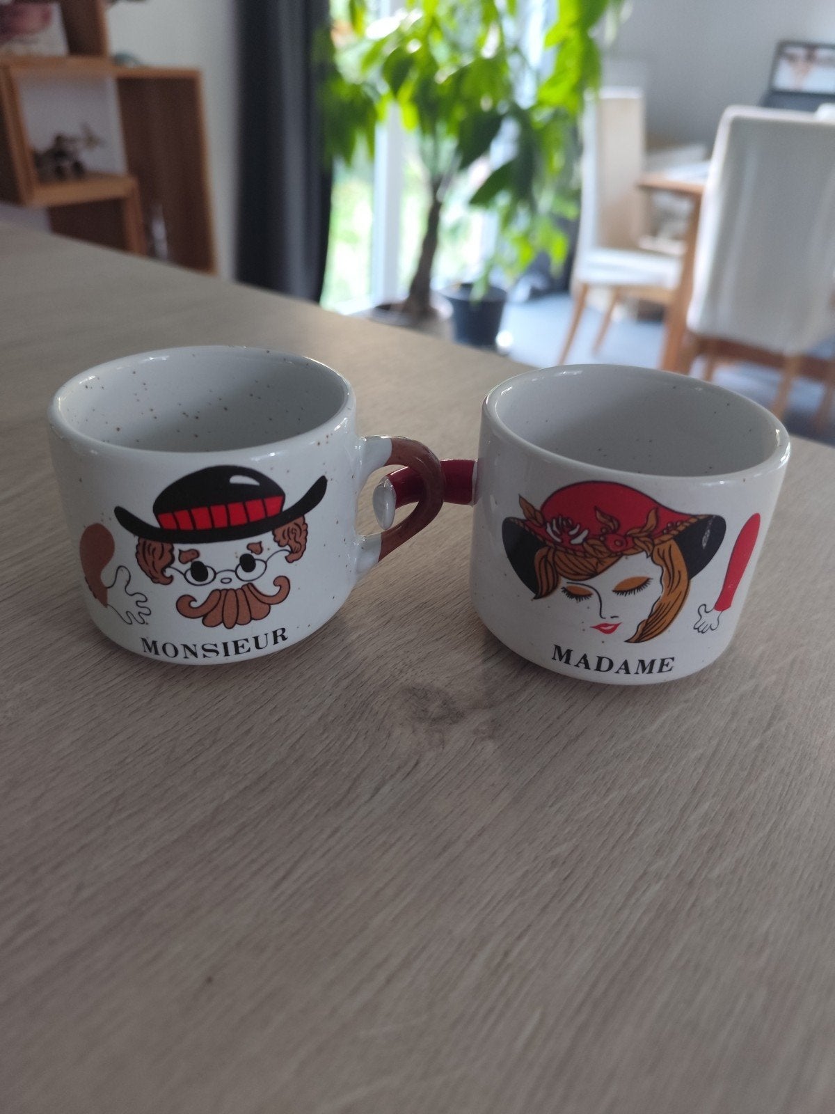 Duo de tasses vintage « Monsieur & Madame », Enlèvement ou Envoi, Céramique, Vintage