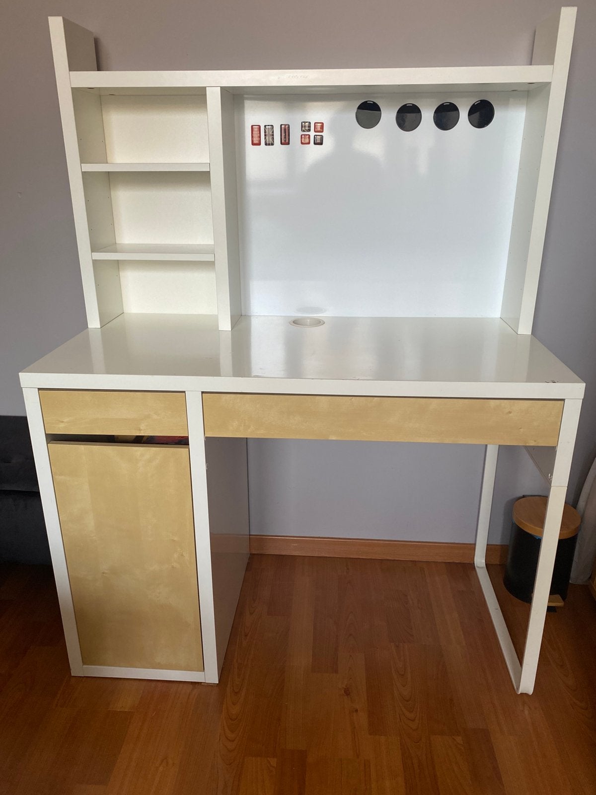 Bureau gratis, Ophalen, 105 cm, Gebruikt, Met lades