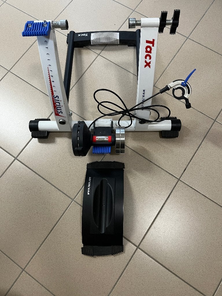Fietstrainer, Sport en Fitness, Ophalen, Gebruikt, Metaal, Hometrainer