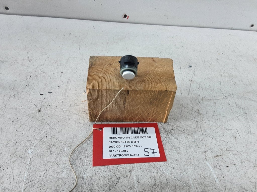 PARKEERSENSOR Mercedes-Benz Vito (447.6) (A0009055504), Gebruikt, Mercedes-Benz, Mevr. I. Hauben, Rue de l'Espoir 34 34
4030  GRIVEGNÉE, BE