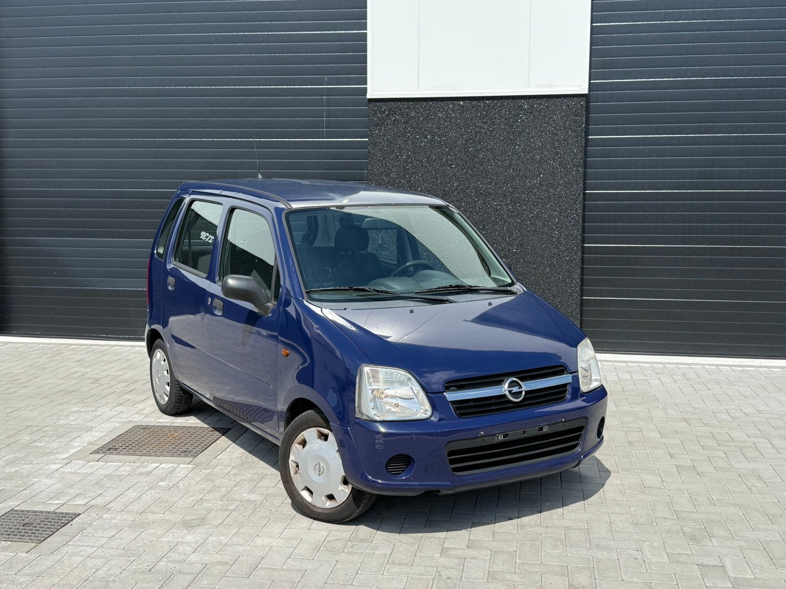 Opel Agilla - Essence, Achat, Entreprise, Boîte manuelle, 5 portes