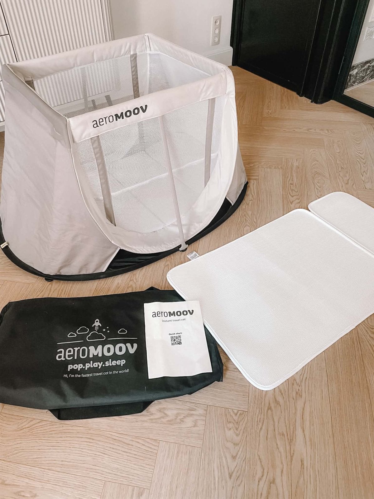 Aeromoov reisbed met aerosleep topping, Kinderen en Baby's, Ophalen, Zo goed als nieuw