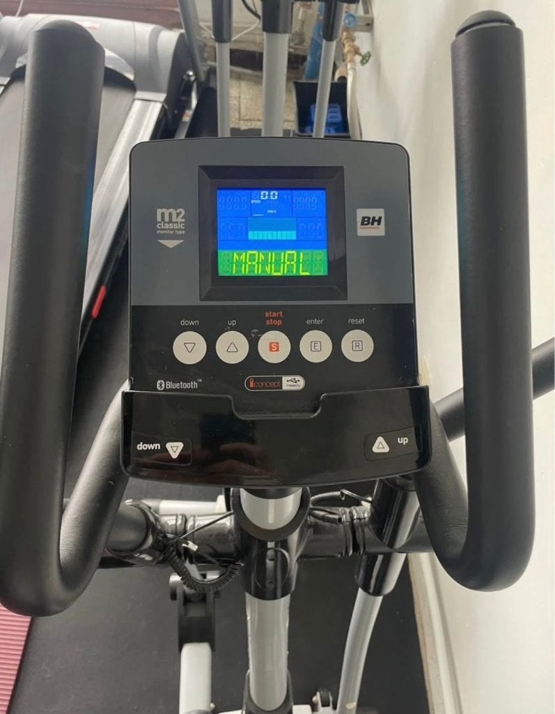 Vélo elliptique, Sports & Fitness, Enlèvement, Utilisé, Autres matériaux, Vélo elliptique