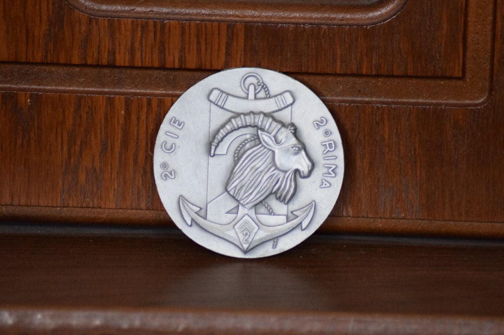 MILITARIA, Collections, Enlèvement ou Envoi, Armée de terre, Emblème ou Badge