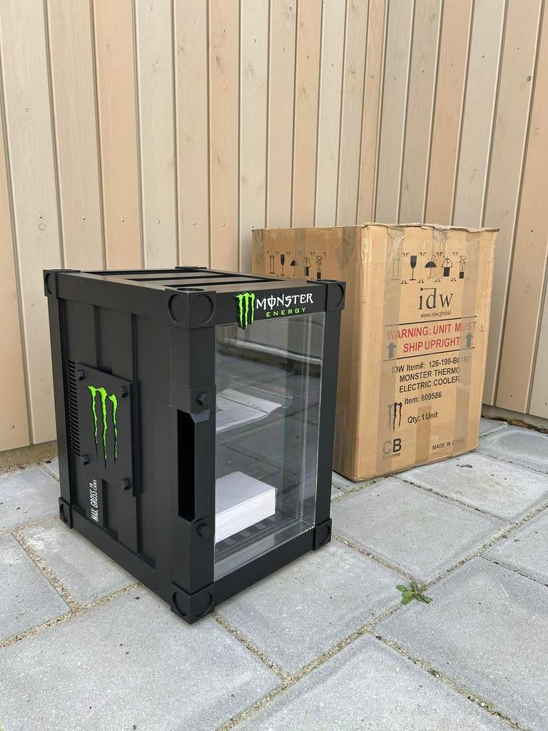 Monster Energy koelkast / frigo, Elektronische apparatuur, Koelkasten en IJskasten, Zonder vriesvak, Nieuw, Ophalen of Verzenden