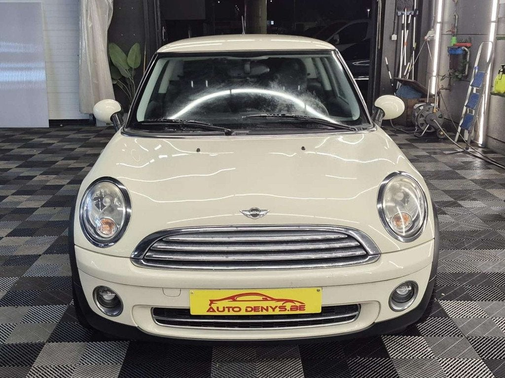 Mini One 1.4i benzine bj. 2009 102000km, Gebruikt, 4 cilinders, https://public.car-pass.be/vhr/f339eca7-b0cc-43d6-85d4-c62814b83c3f