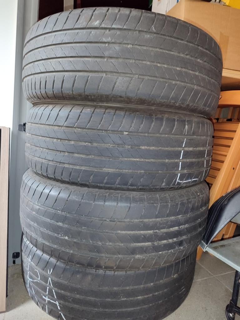 Bridgestone zomer banden 18inch, Ophalen, Zo goed als nieuw