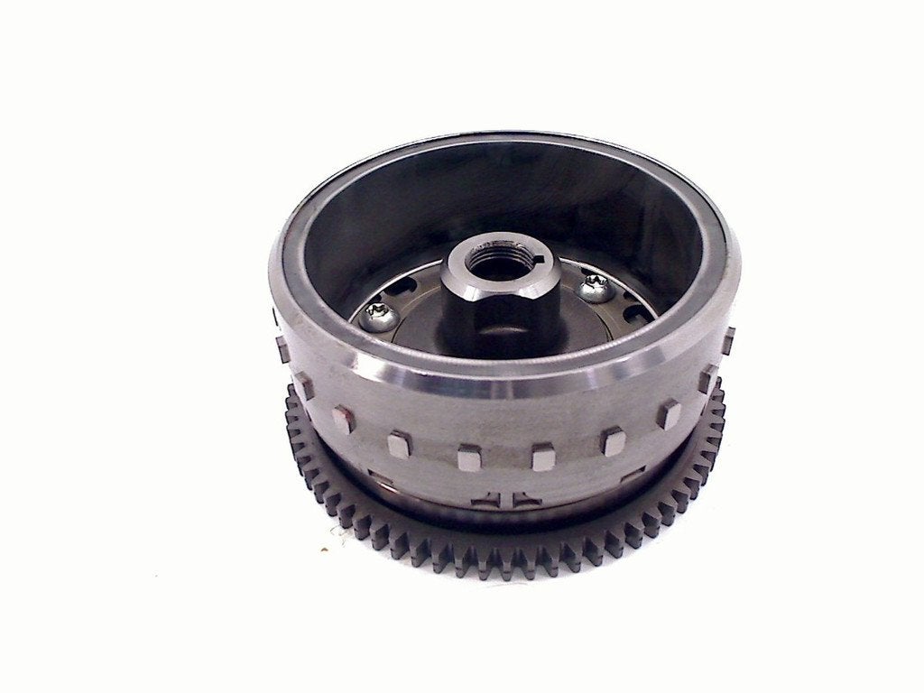VOLANT MOTEUR Suzuki DL 650 V-Strom 2007-2011 (DL650), Dhr. S. di Majo, Utilisé, Info@cama-motorparts.nl, P.J. Troelstraweg 8 8
3144 CX  MAASSLUIS, NL