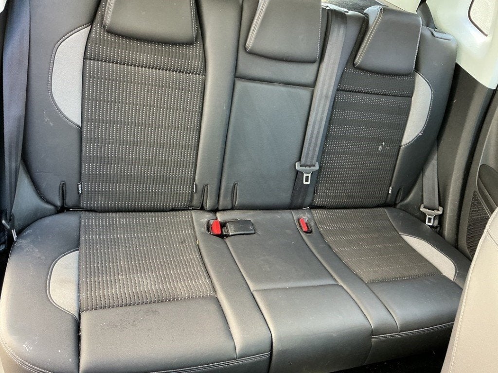 CEINTURE DE SECURITE ARRIERE GAUCHE Peugeot 2008 (CU), Kontakt-peugeot@peugeot.com, Utilisé, Peugeot Deutschland GmbH, Bahnhofsplatz
65423  Rüsselsheim, DE
