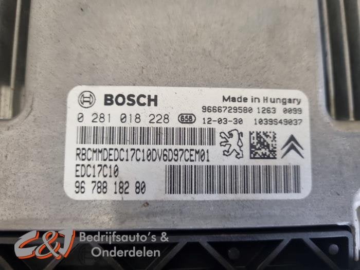 Ordinateur gestion moteur d'un Citroen Berlingo, Autos : Pièces & Accessoires, Électronique & Câbles, Citroën, Utilisé, 3 mois de garantie