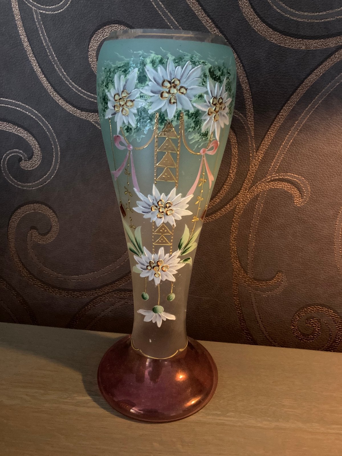 Beau vase ancien en verre peint à la main, Antiquités & Art, Enlèvement