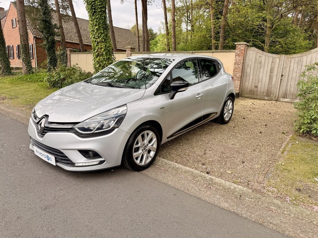 Nieuw voertuig, Autos, Argent ou Gris, Achat, Euro 6, Entreprise