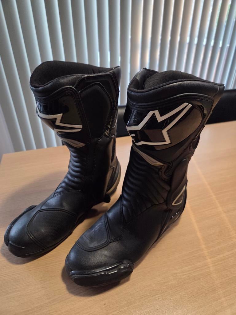Motorlaarzen Alpinestars, Motoren, Ophalen