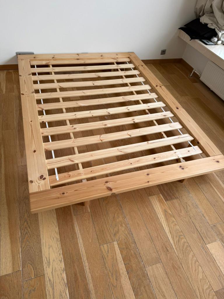 Bed in japanse stijl 140x200, Huis en Inrichting, Ophalen, Tweepersoons, 140 cm, Zo goed als nieuw
