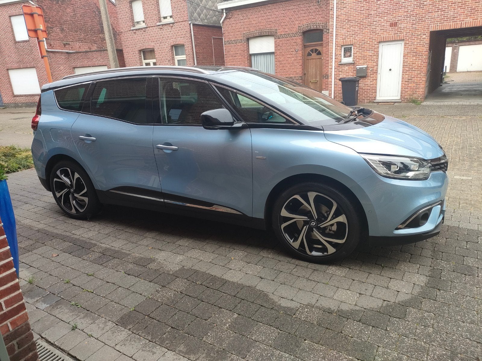 Renault grand scenic Bose edition 2-11-17 135000km, Autos, Renault, Euro 5, Achat, 7 places, 5 portes