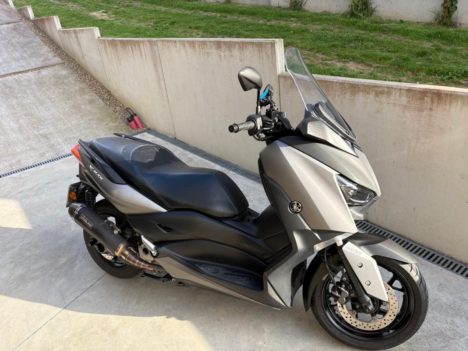 Yamaha Xmax 300 - 2017 met 15dkm, Motoren, Particulier