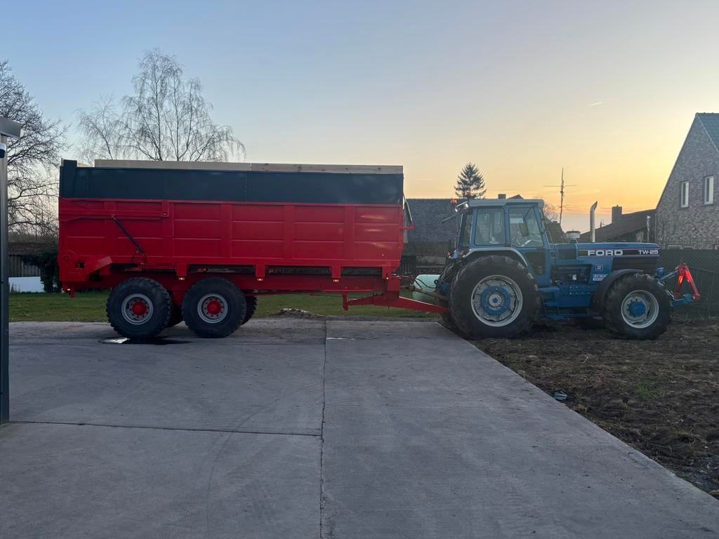 Caisse ensilage / Silage wagen Record S1600, Enlèvement
