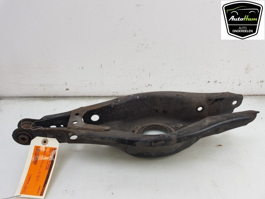 BRAS DE SUSPENSION ARRIÈRE DROIT Toyota (|4873005070|), Dhr. J. Ham, Administratie@autoham.nl, Toyota, Utilisé
