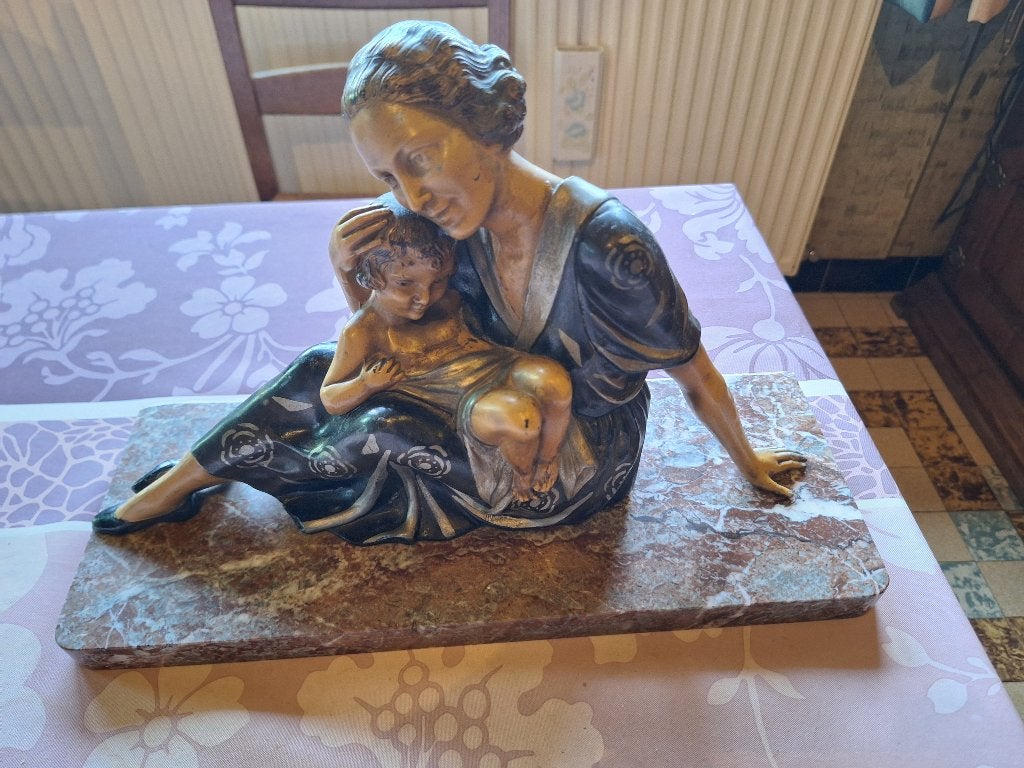 Statue art déco - Mère avec enfant, Antiquités & Art, Sur socle, Statue, Art deco, Enlèvement