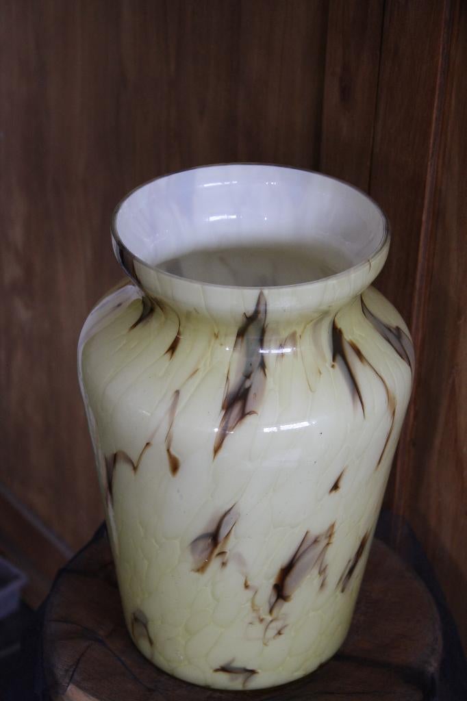 Grand vase jaune et brun, Enlèvement, Utilisé, Jaune
