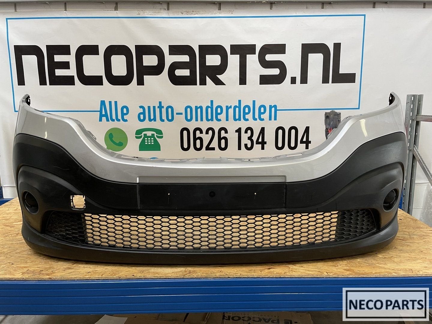 RENAULT TRAFIC BUMPER 2014-2021 VOORBUMPER ORIGINEEL, Gebruikt, -, Renault, -