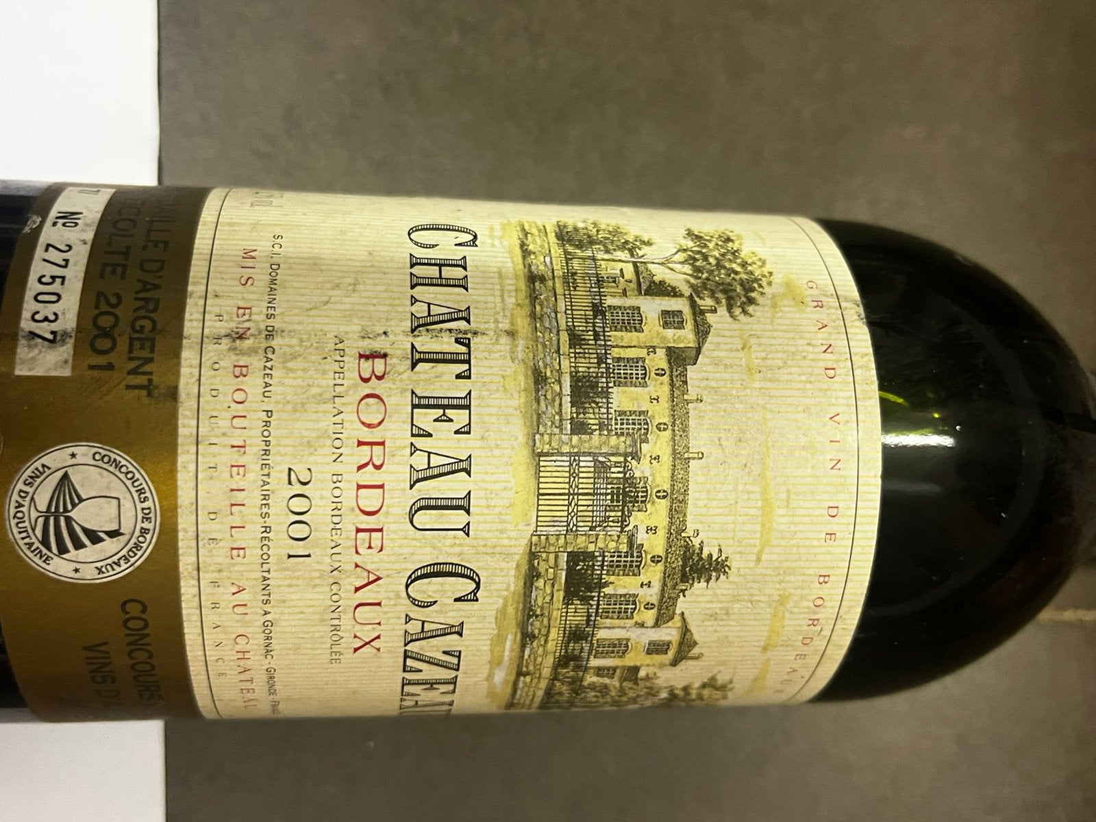 Chateau Cazrau 2001, Ophalen, Zo goed als nieuw