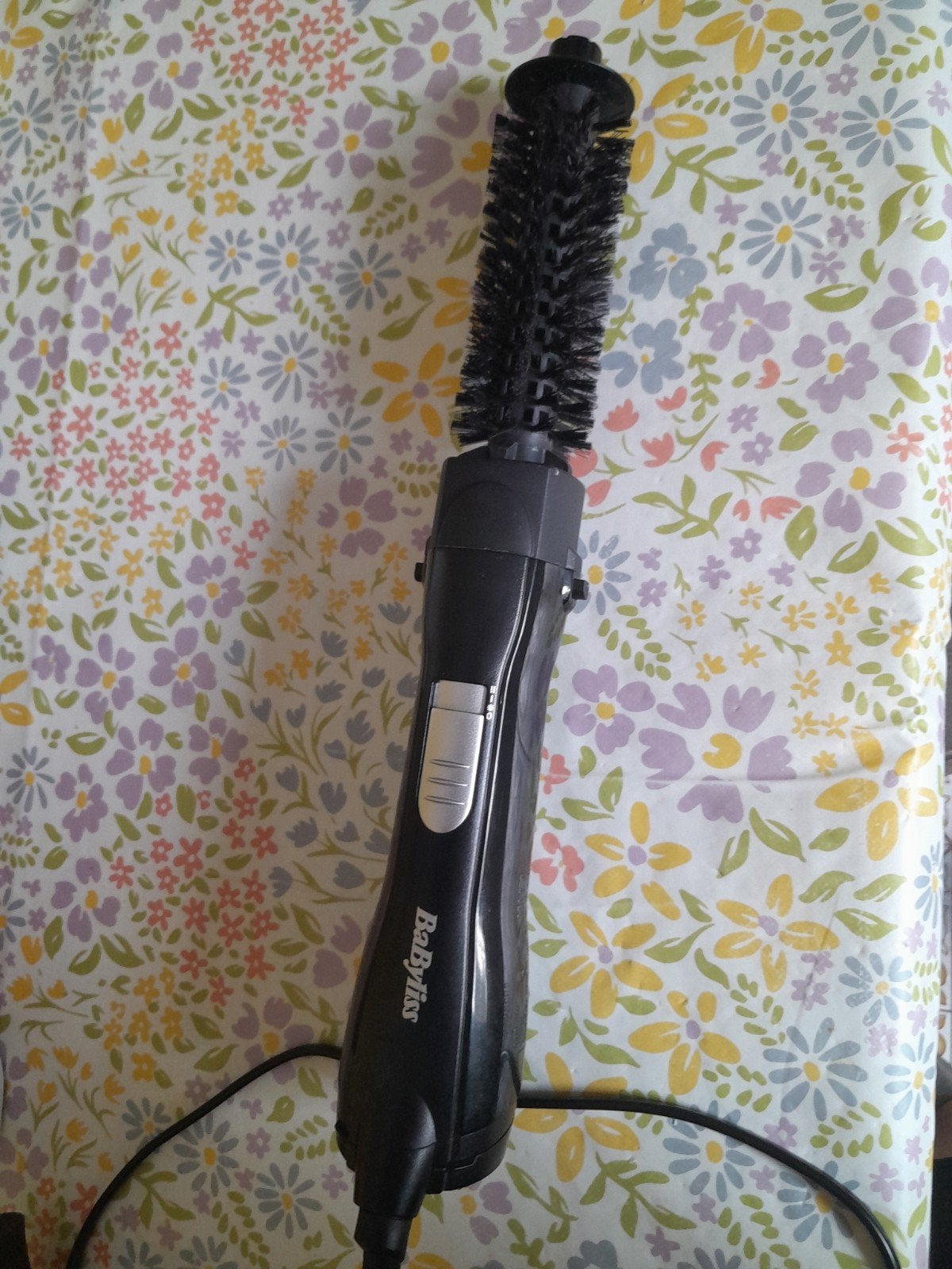 brosse chauffante babyliss bon état, Enlèvement