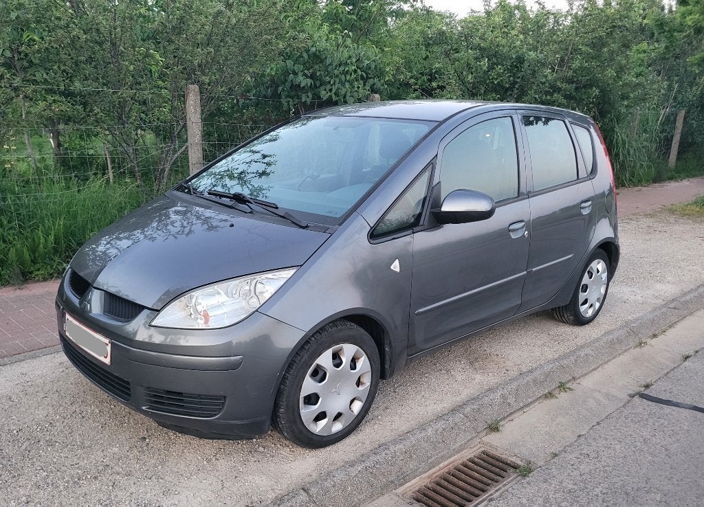 Mitsubishi Colt1.3 Benzine Gekeurd Voor Verkoop TREKHAAK, Auto's, Mitsubishi, Voorwielaandrijving, Electronic Stability Program (ESP)