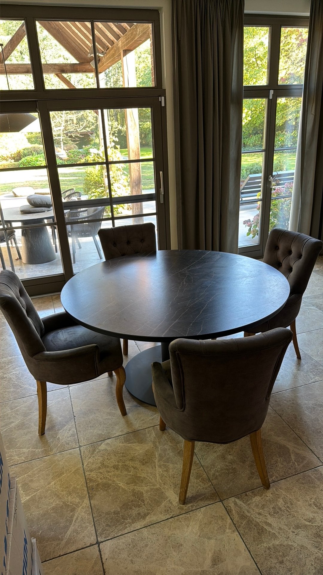 Eetkamer tafel+bijhoren stoelen, Huis en Inrichting, Ophalen, Zo goed als nieuw, Landelijk, 4 tot 6 stoelen