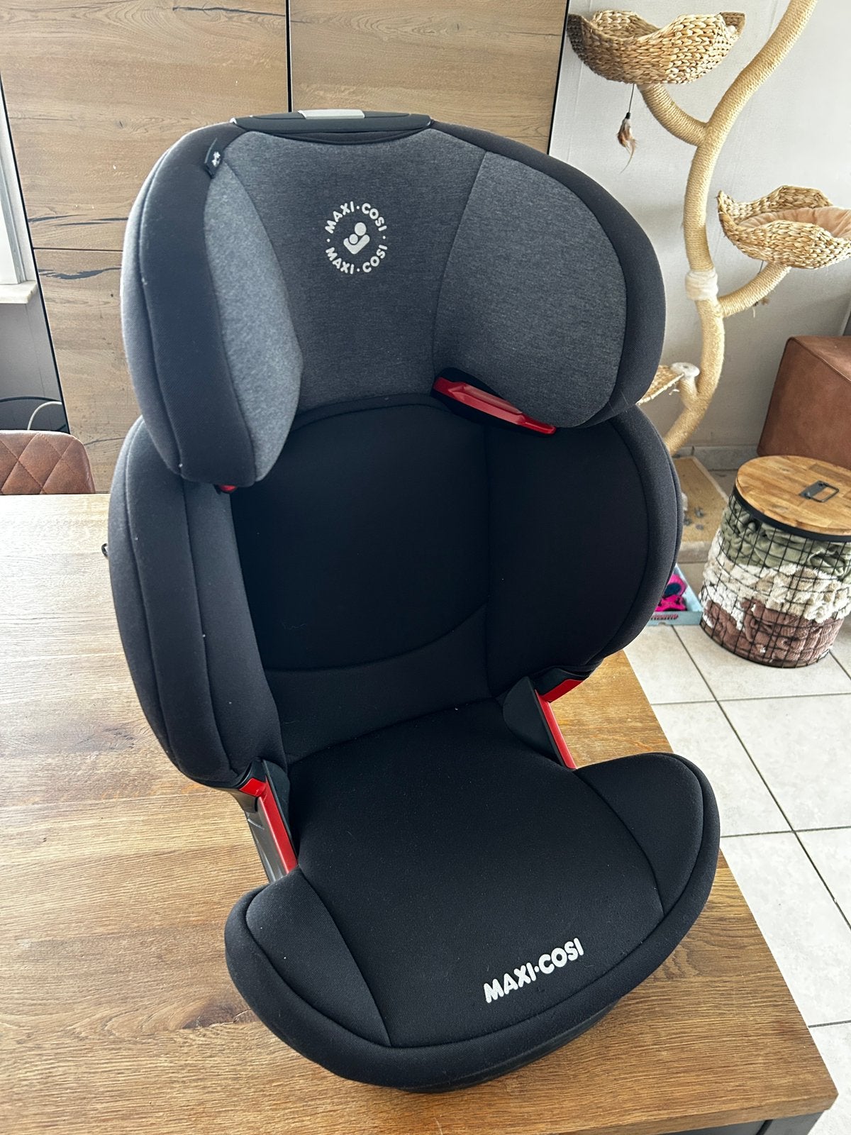 Maxi cosi Rodifix, Ophalen, Verstelbare rugleuning, 15 t/m 36 kg, Zo goed als nieuw